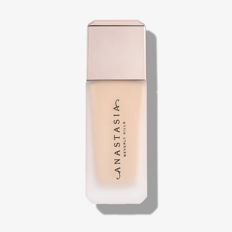 Impeccable Blurring Second-Skin Matte Foundation