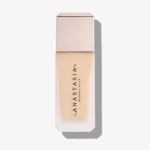 Impeccable Blurring Second-Skin Matte Foundation
