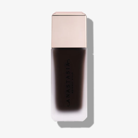 Impeccable Blurring Second-Skin Matte Foundation