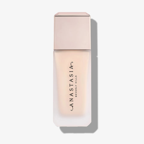 Impeccable Blurring Second-Skin Matte Foundation