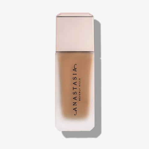 Impeccable Blurring Second-Skin Matte Foundation